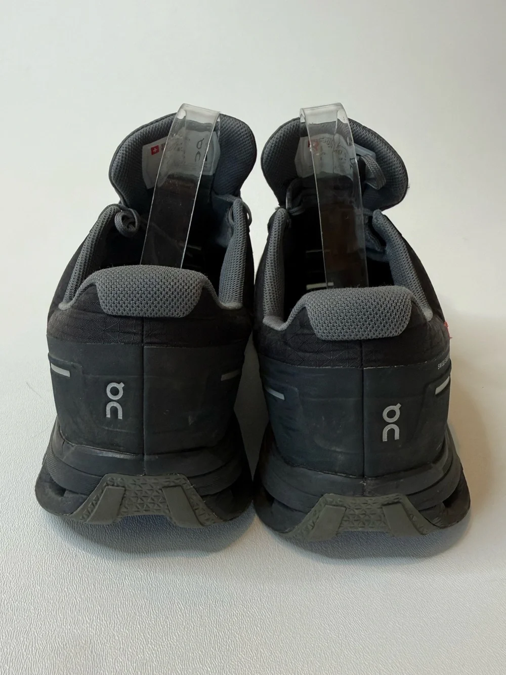 On Running Cloudventure Waterproof Trail Black Running Sneakers Size 9.5